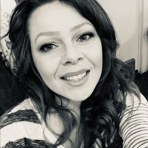 Meet your Posher, Taron